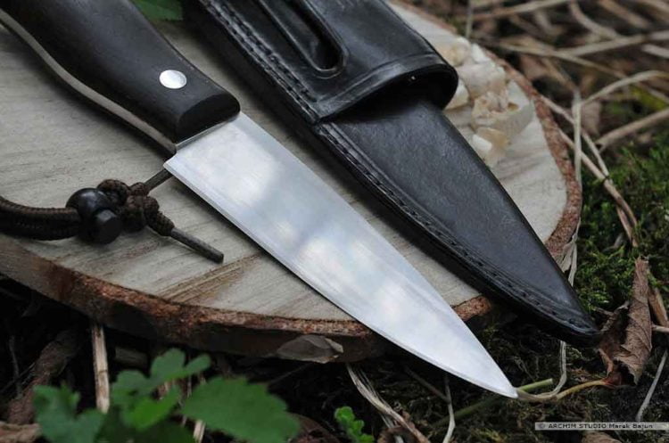 Nóż bushcraftowy